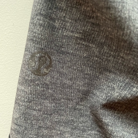 Lululemon speed up short 2.5” - Picture 4 of 4